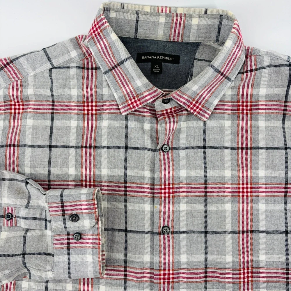 Banana Republic Shirt Mens XL Plaid Flannel Button Down Gray Red Long Sleeve
